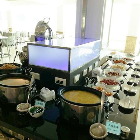וואנלי White House Hot Spring Beach Resort מראה חיצוני תמונה